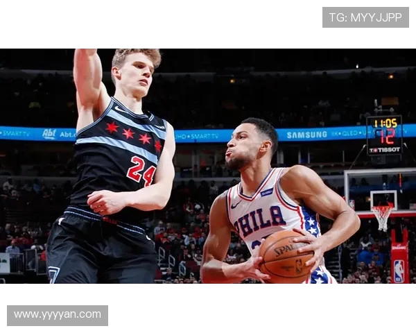 克里斯蒂在雷诺六犯离场时表达深情拥抱并告白我爱你的感人瞬间